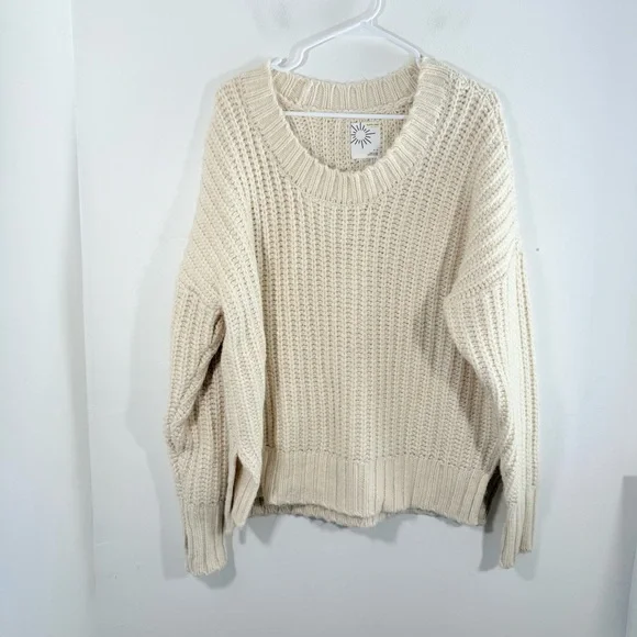 NWT Aerie American Eagle Cream Chunky Knit Oversized Sweater Small New - Picture 1 of 10